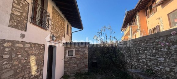 Villa de 15 dormitorios en Salò, Italy No. 9683 11