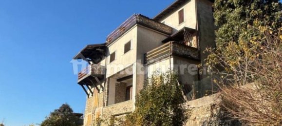 Villa de 15 dormitorios en Salò, Italy No. 9683 3