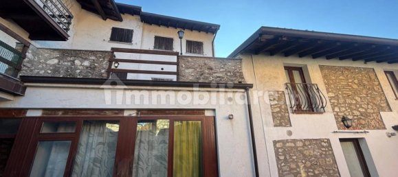 Villa de 15 dormitorios en Salò, Italy No. 9683 26