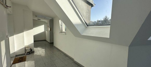 4غرفة منزل ذو طابقين في Vienna, Austria رقم 372 2