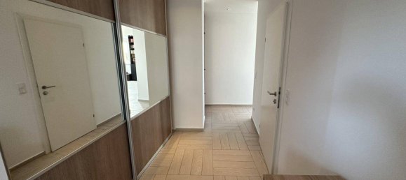 4غرفة منزل ذو طابقين في Vienna, Austria رقم 372 17