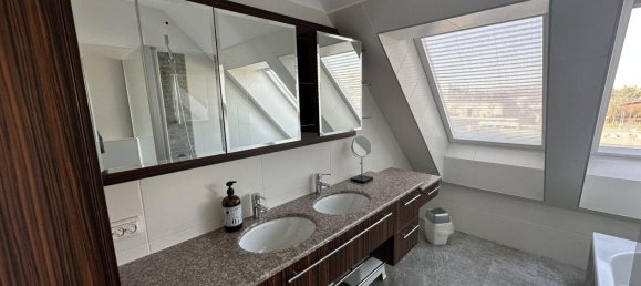 4غرفة منزل ذو طابقين في Vienna, Austria رقم 372 8