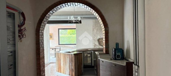 601m² Commercial property in Asolo, Italy No. 325890 14