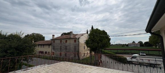 601m² Commercial property in Asolo, Italy No. 325890 33