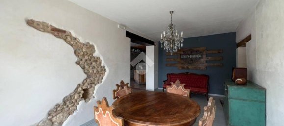 601m² Commercial property in Asolo, Italy No. 325890 13