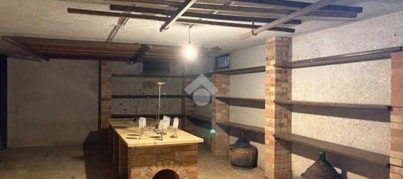 601m² Commercial property in Asolo, Italy No. 325890 22