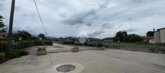 601m² Commercial property in Asolo, Italy No. 325890 28