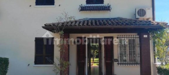 Дом с 2 спальнями в Порденоне, Италия № 378616 2