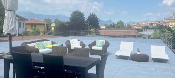 5 Schlafzimmer Haus in Inverigo, Italy, Nr. 361916 8