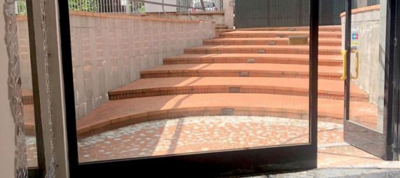 5 Schlafzimmer Haus in Inverigo, Italy, Nr. 361916 4