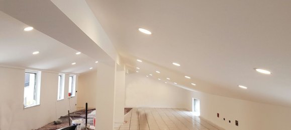 5 Schlafzimmer Haus in Inverigo, Italy, Nr. 361916 11