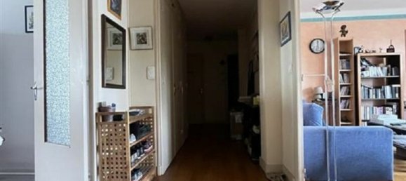 3 chambres Appartement à Lons-le-Saunier, France No. 301299 2