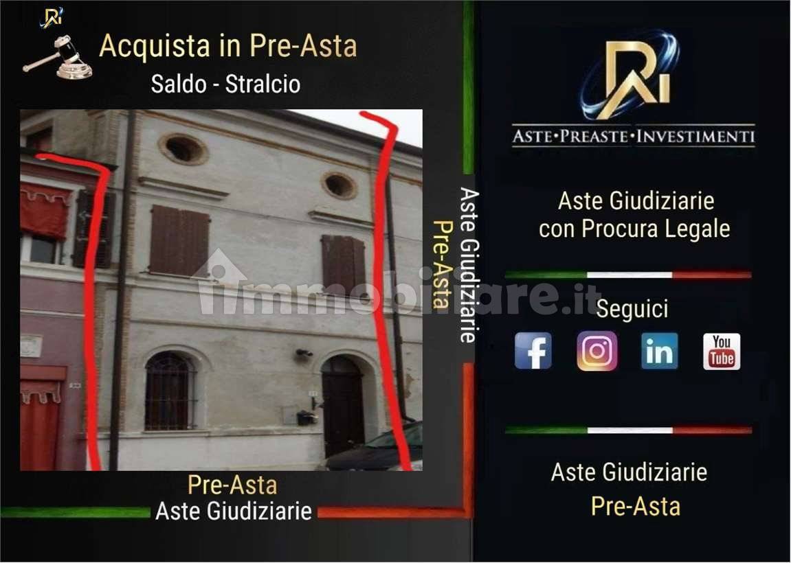 5 rooms House in Fiscaglia, Italy No. 25139