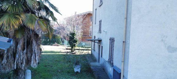 8 rooms Villa in Osio Sotto, Italy No. 88357 2