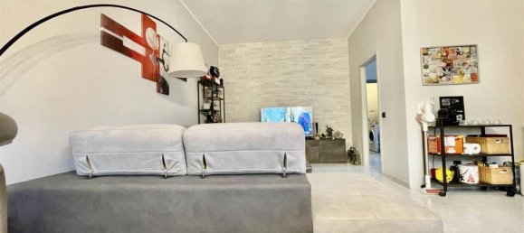 2 rooms Apartment in Lentate sul Seveso, Italy No. 33022 9