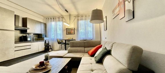 2 rooms Apartment in Lentate sul Seveso, Italy No. 33022 3