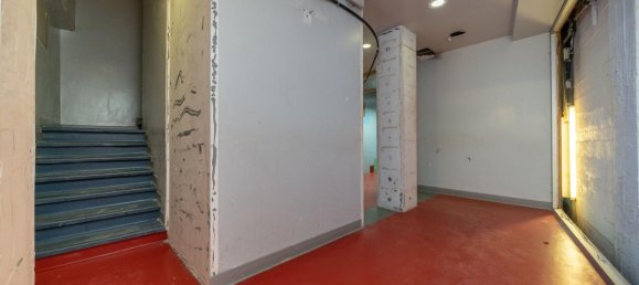 330m² Shop in Lisbon, Portugal No. 8453 5