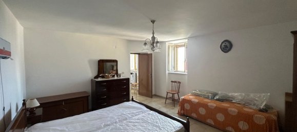 2 Schlafzimmer Haus in Caramanico Terme, Italy, Nr. 296180 18