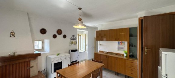 2 Schlafzimmer Haus in Caramanico Terme, Italy, Nr. 296180 8