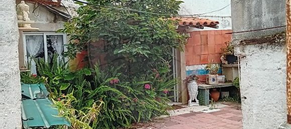 2 Schlafzimmer Haus in Colares, Portugal, Nr. 45898 3