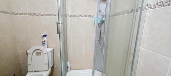 6 bedrooms House in Epernay, France No. 39899 5