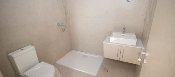 Квартира с 2 спальнями в Ларнака, Кипр № 17266 9