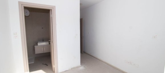 Квартира с 2 спальнями в Ларнака, Кипр № 17266 11