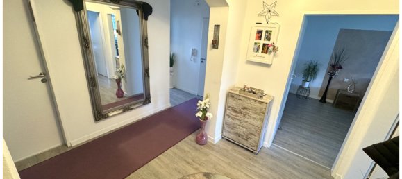 5 rooms Apartment in Augsburg, Germany No. 324801 2