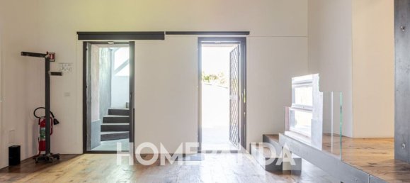 Дом с 9 комнатами в Ачи Кастелло, Италия № 299561 19