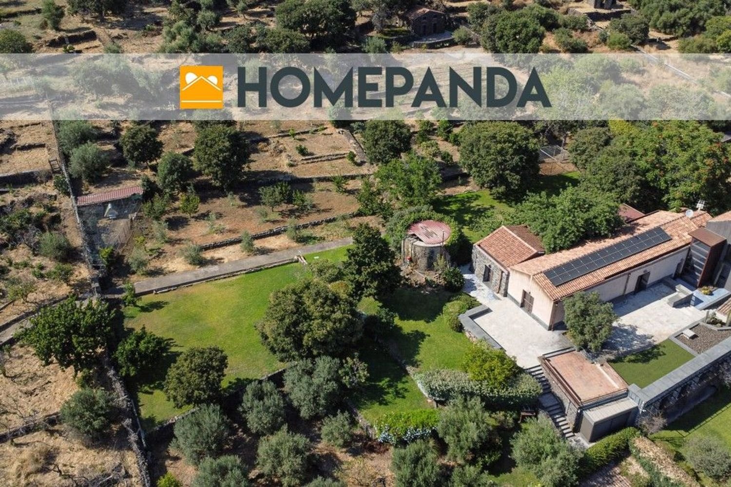 Дом с 9 комнатами в Ачи Кастелло, Италия № 299561