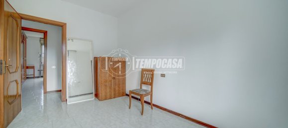 3 rooms Apartment in Turbigo, Italy No. 275864 11