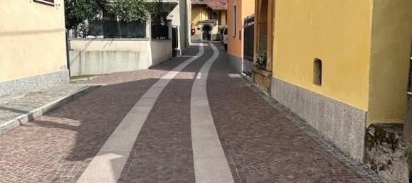 2-salle Appartement à Brovello-Carpugnino, Italy No. 41202 6