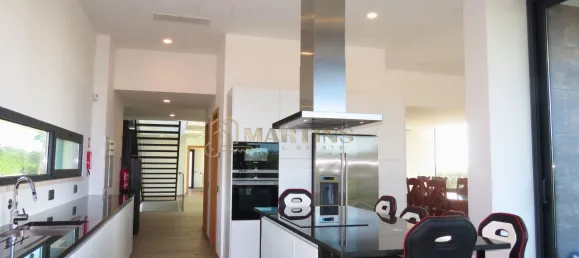 4 Schlafzimmer Haus in Lagoa, Portugal, Nr. 57253 6