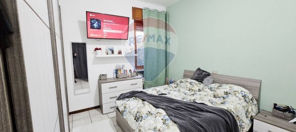 3 rooms Apartment in Vergiate, Italy No. 87675 2