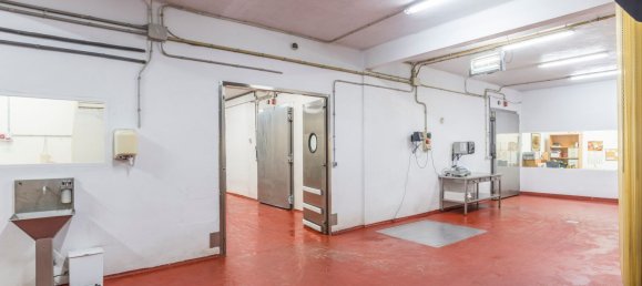 976m² Warehouse in Leganes, Spain No. 113123 21