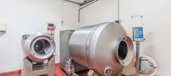 976m² Warehouse in Leganes, Spain No. 113123 2