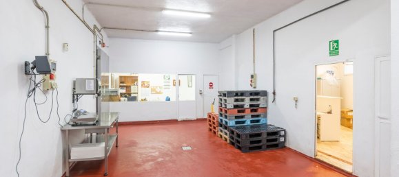 976m² Warehouse in Leganes, Spain No. 113123 20