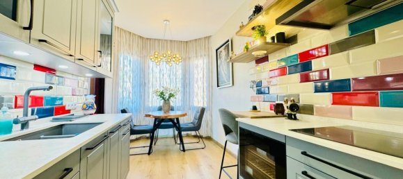 Apartamento de 3 dormitorios en Marbella, Spain No. 132216 19