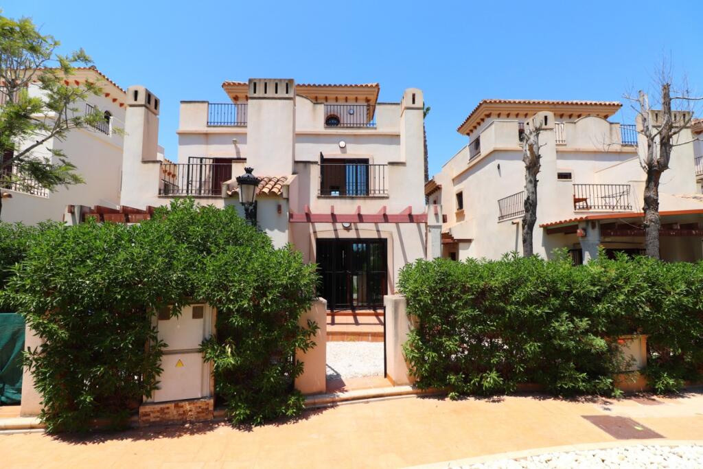 3 bedrooms Villa in Algorfa, Spain No. 171468