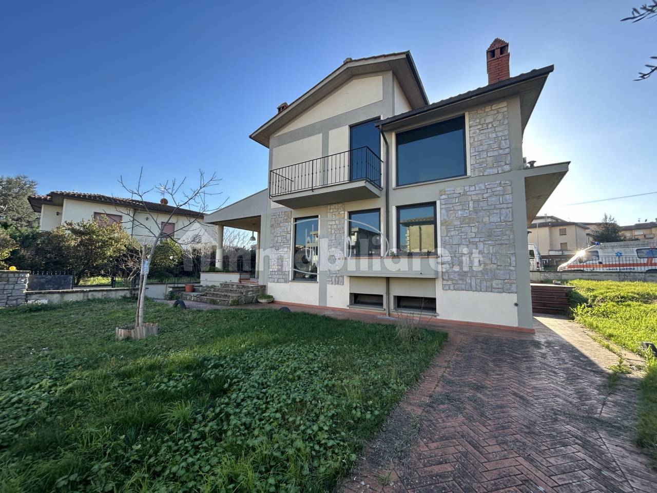 2 bedrooms Villa in Figline e Incisa Valdarno, Italy No. 206359