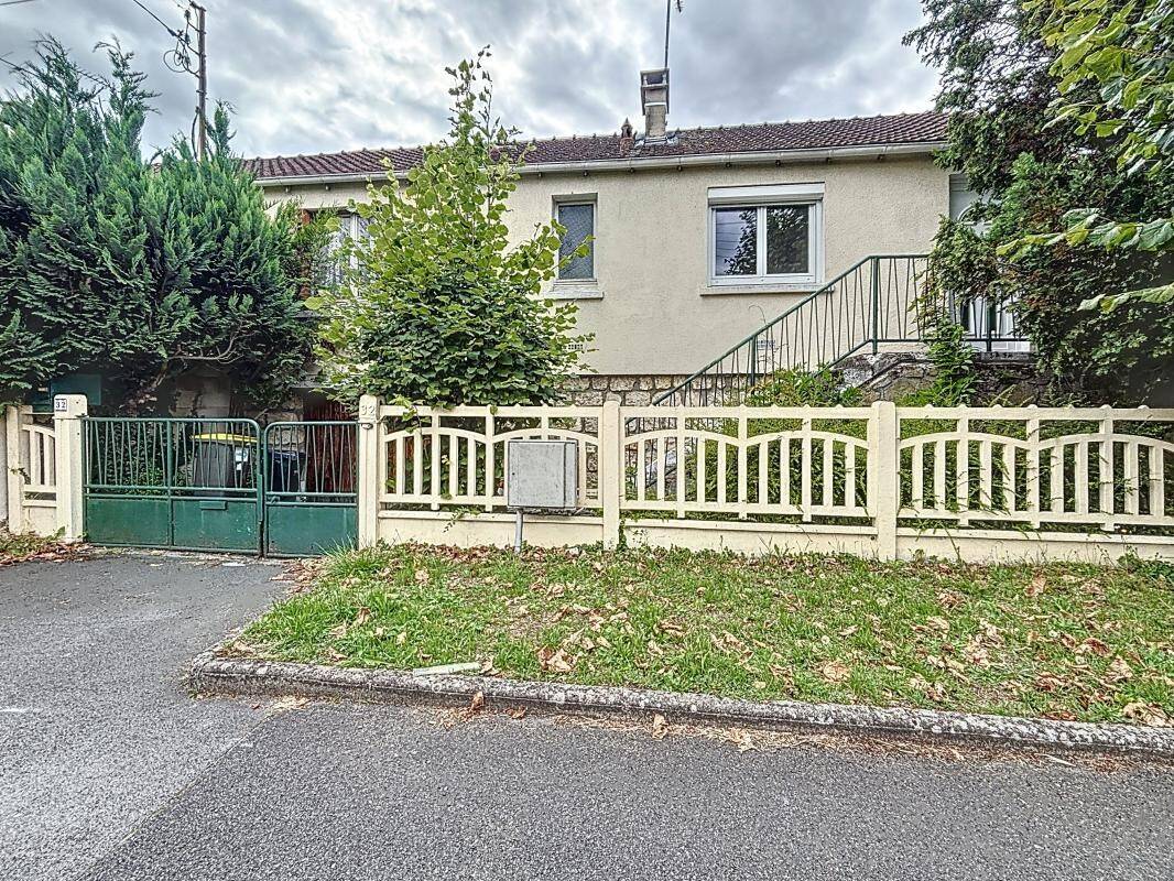 Villa T2 em Roissy-en-Brie, France N.º 282124