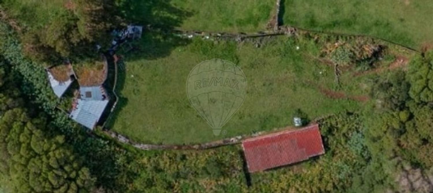  Land in Praia da Vitoria, Portugal No. 307027