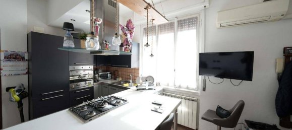 Дом с 2 спальнями в Верано Брианца, Италия № 296786 12