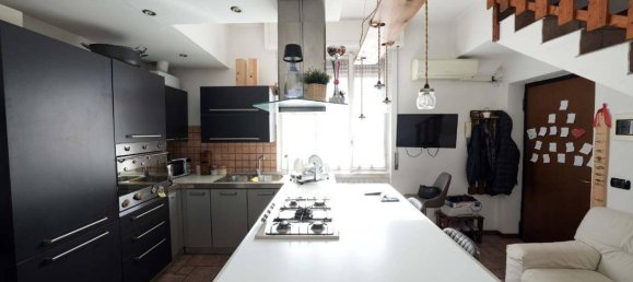 Дом с 2 спальнями в Верано Брианца, Италия № 296786 7