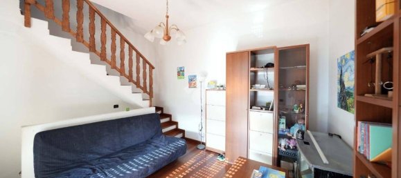 Дом с 2 спальнями в Верано Брианца, Италия № 296786 16