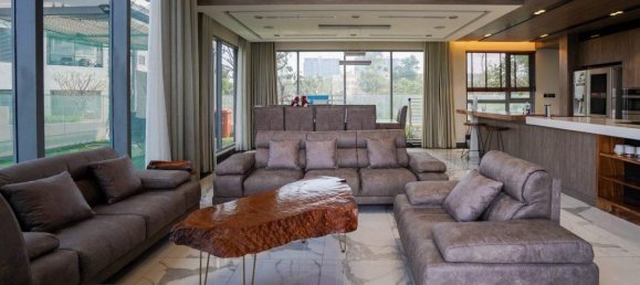 4 bedrooms Apartment in Thu Duc, Vietnam No. 18819 4