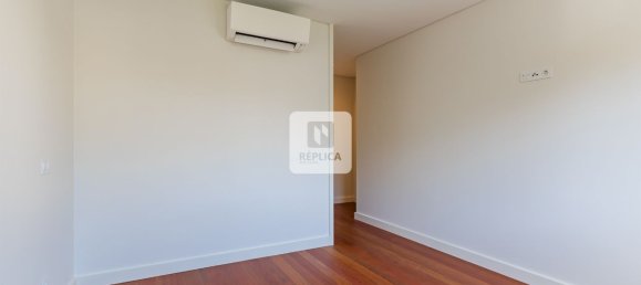 3 bedrooms Apartment in Matosinhos, Portugal No. 160404 16