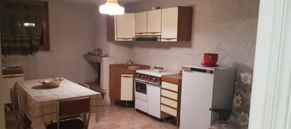 7-salle Maison à Gualdo Tadino, Italy No. 160355 10