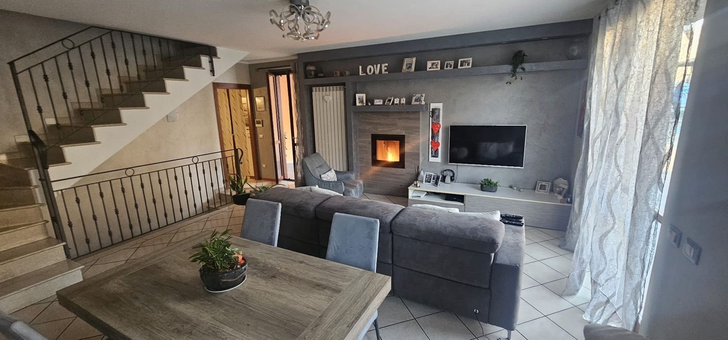 4-salle Maison à Gardone Val Trompia, Italy No. 67935