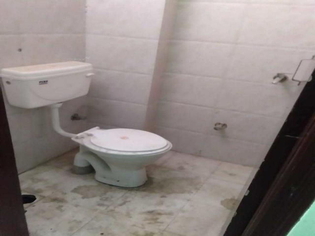 3 bedrooms House in Ghaziabad, India No. 17047